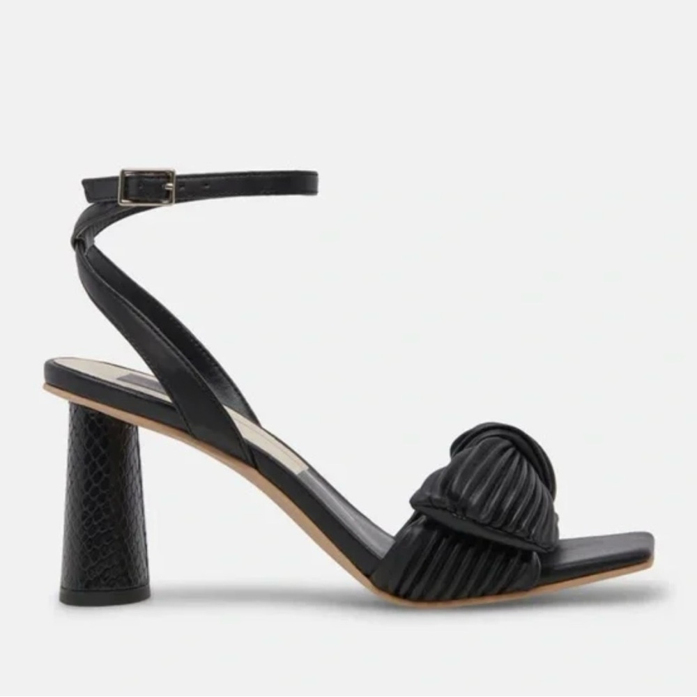 Dolce Vita Women's Size 6.5 Black Pellia Adjustable Strap Block Heel